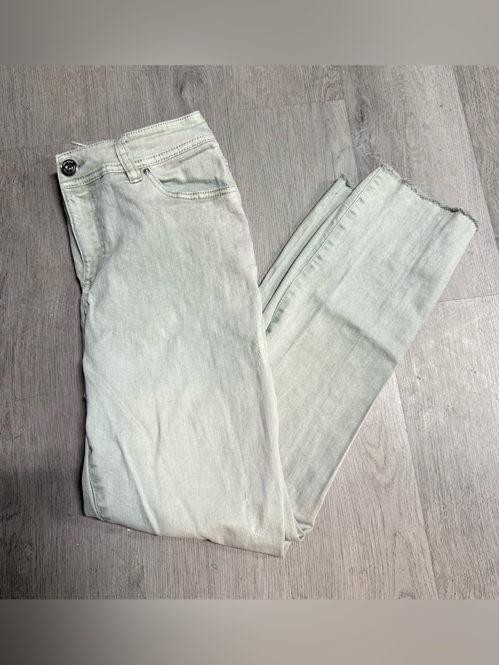 •INC INTERNATIONAL CONCEPTS• STRAIGHT LEG JEANS